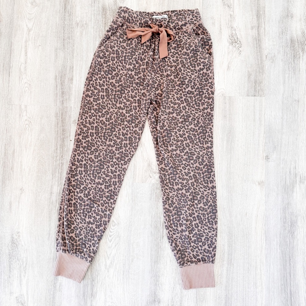 Abercrombie & Fitch soft joggers